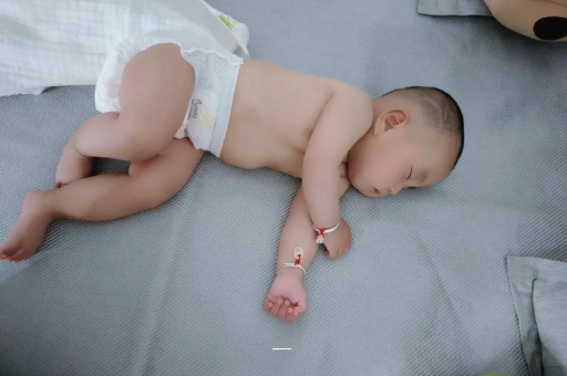 栖霞宝宝拉肚子吃什么药